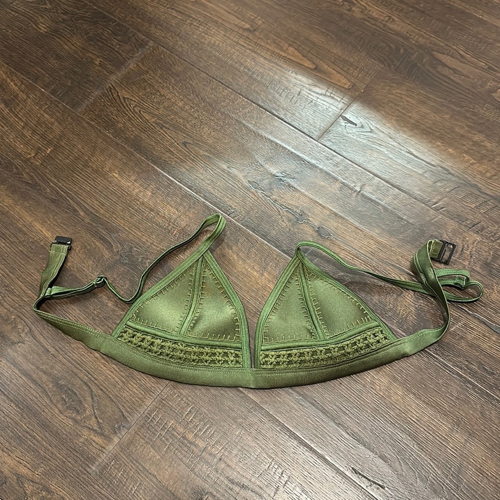 Olive triangl bikini top